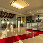 Hotel 365