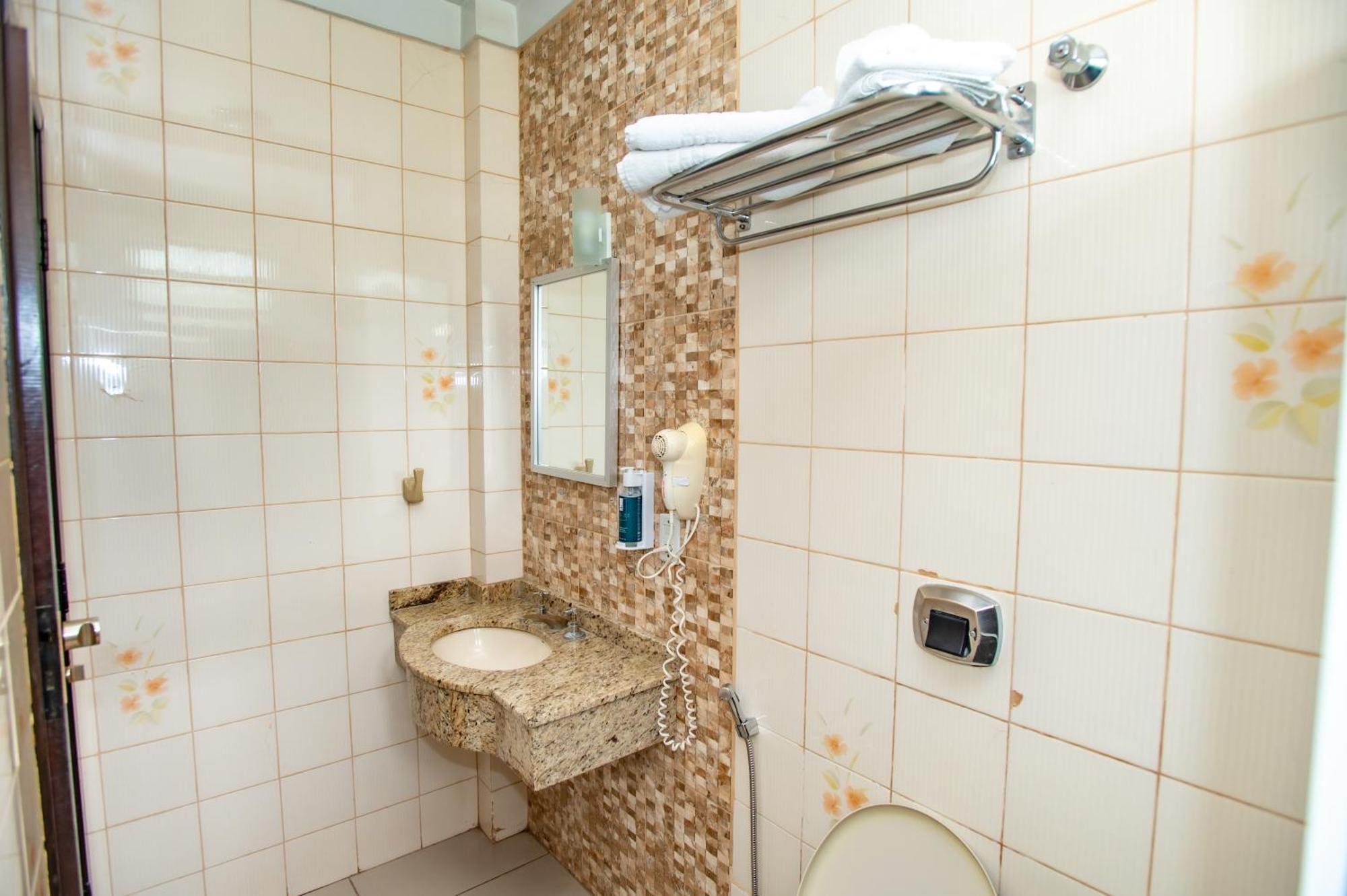 Hotel 365